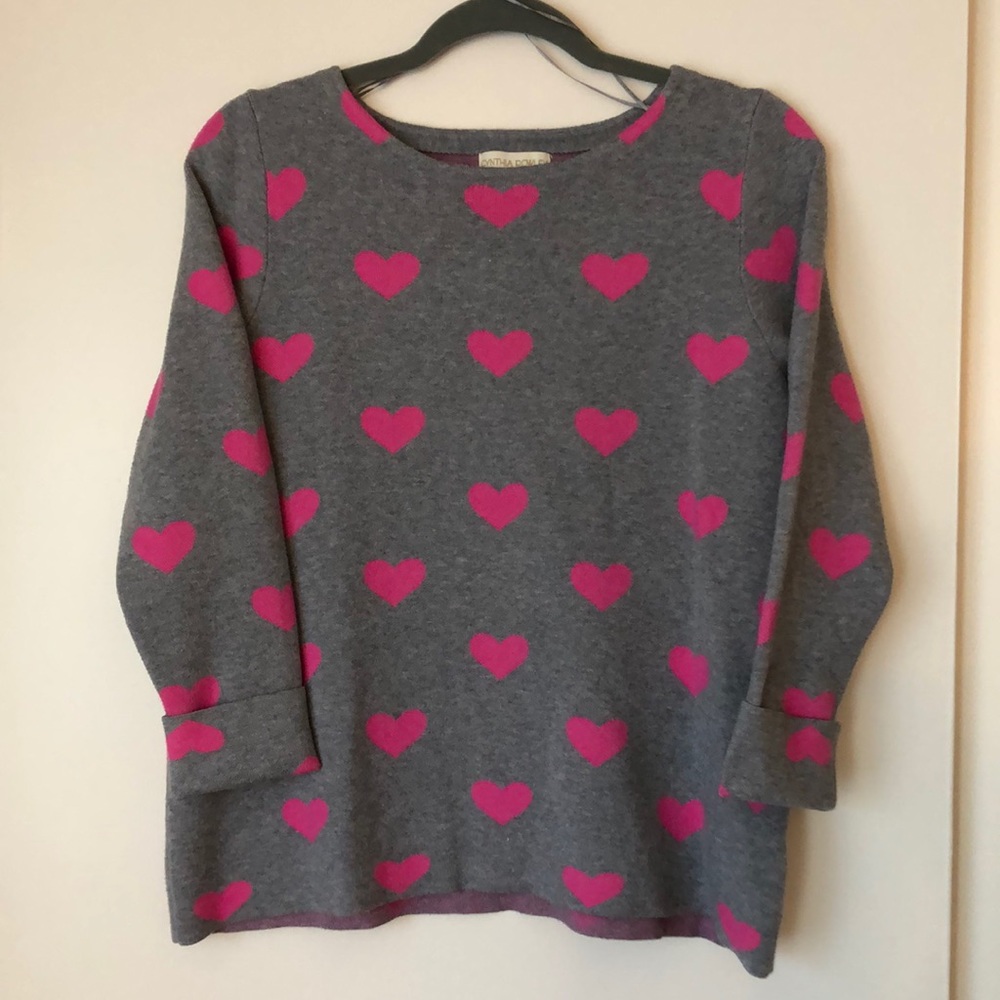 Cynthia Rowley Gray and Pink Hearts Sweater. SZ M. EUC. Very Comfy!